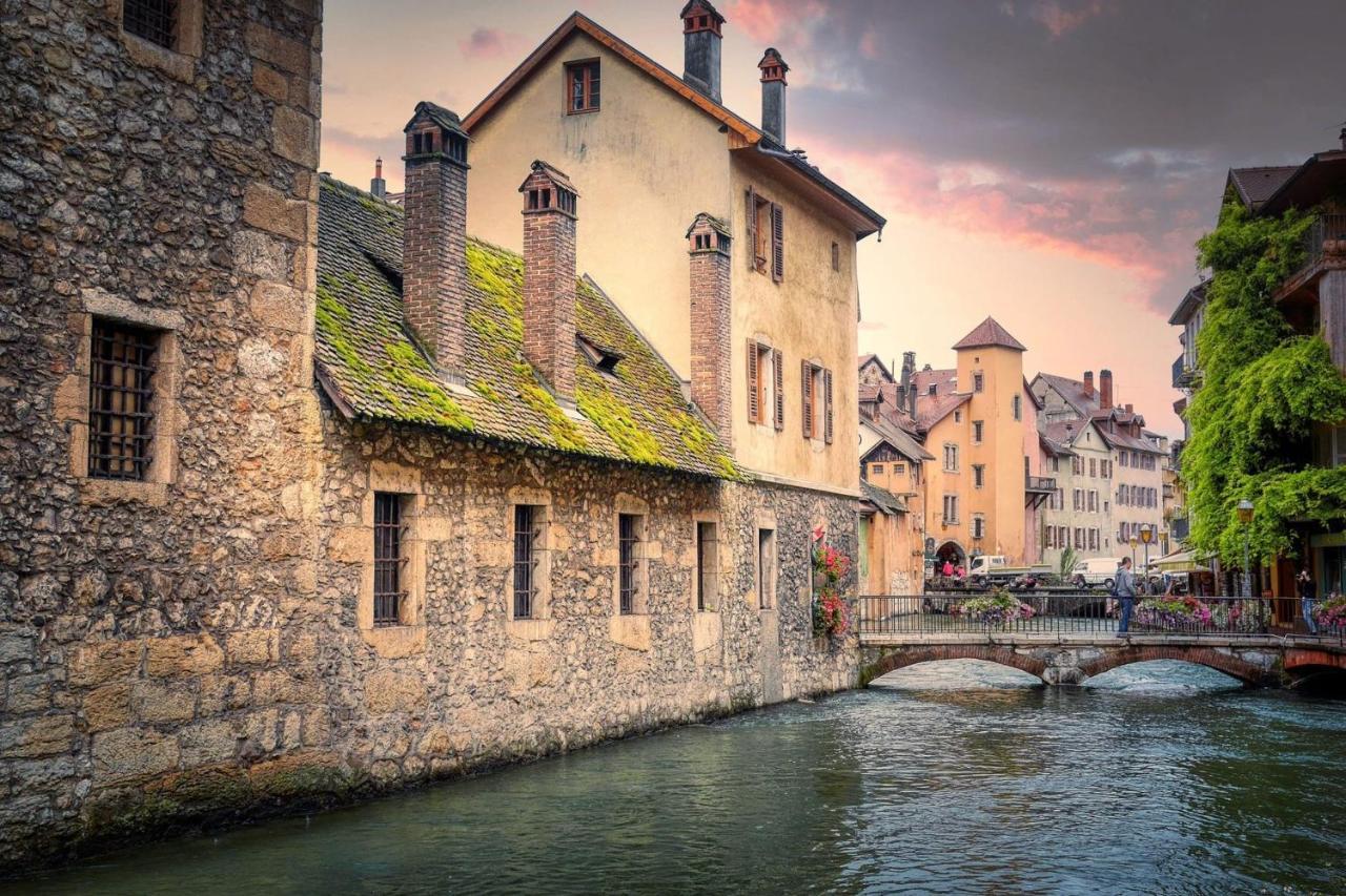Apartment Historical City Center Annecy Bagian luar foto